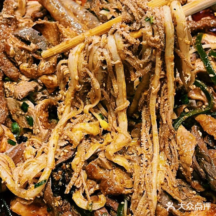 麻辣烫要麻辣才香！无辣不欢者深爱这家