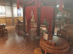 -MAX伯爵沉浸式超级游戏体验馆·实景桌游·剧本杀(小时代店)