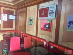 -秦小龙驴肉火烧馆