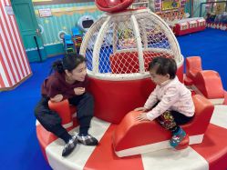 -咔叮卡丁·儿童室内赛车馆