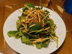 -雀舞云南菜(天津天河城购物中心店)