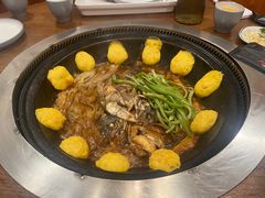 -万里闯关东铁锅炖菜馆(高新旗舰店)