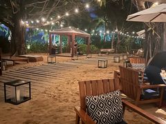 -三亚艾迪逊酒店·海滩烧烤 BARBACOA·现场乐队·浪漫晚餐·烧烤海鲜
