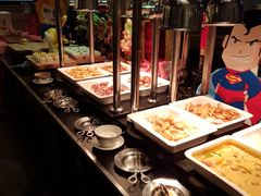 自助取餐区-东莞塘厦三正半山温泉酒店·沙利文西餐厅