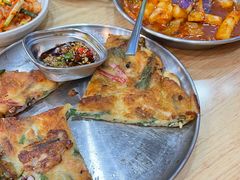 -牛信亭韩国料理·炭火烤肉(紫藤路店)