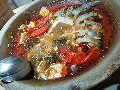 酸汤江团鱼-院里·贵州菜(府东街店)