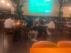 -普兰达德国餐厅·德式脆皮烤猪肘·自酿啤酒(观唐店)