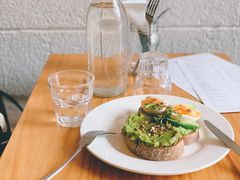 牛油果吐司-Egg•Allday Brunch(襄阳北路店)