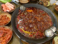 -黄潇洒老火锅(九眼桥宏济巷店)