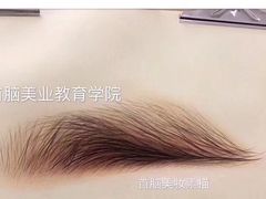 上课实景-首脑美容美发化妆美甲培训学校(长沙校区)