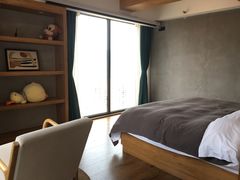 -闲隅江景艺术酒店(解放碑洪崖洞总店)