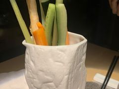 -穹六人间 people 6(岳阳路店)