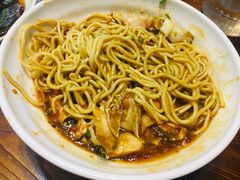 -老街烧烤(华中农业大学梧桐路步行街店)