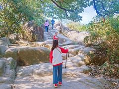 -灵岩山风景区