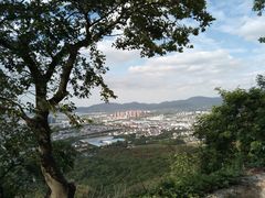 -灵岩山风景区