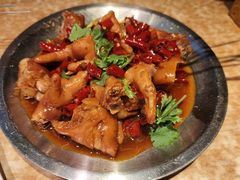 -喝丢一只鞋海鲜烧烤·海肠捞饭(东关街店)