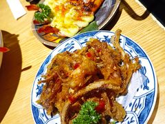 -枝魯枝魯自助料理
