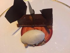 -迪拜帆船酒店海底餐厅