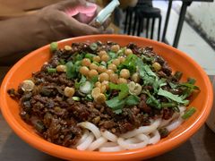 -玲玲米粉·新疆现炒米粉(大十字总店)