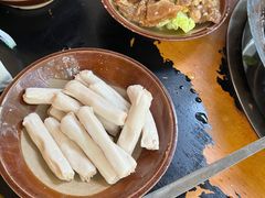 -黄潇洒老火锅(九眼桥宏济巷店)