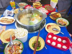 -马路边边·成都串串(翠柏路店)