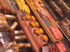 -巴黎贝甜(大宁国际商业广场店)