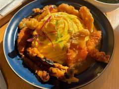 裙边鸡肉蛋包饭-WOKKA by艮上(中海环宇荟店)