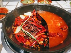 -贰回巷火锅馆(钟楼店)