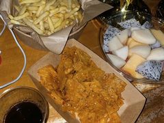 -Helens海伦司小酒馆(坡子街店)