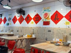 -柳州肥姨妈大骨螺蛳粉(东靖路店)