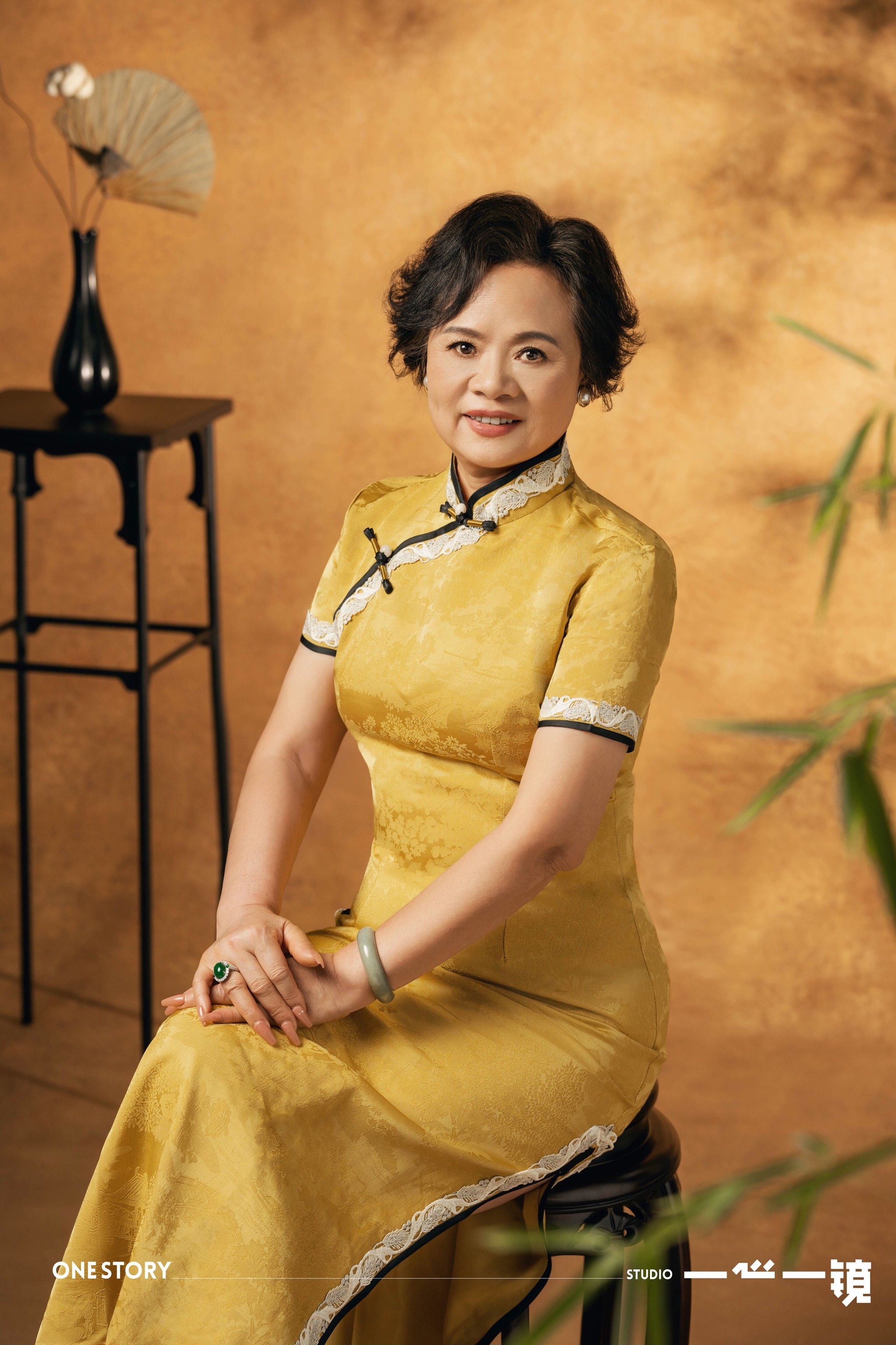 65岁奶奶的写真照