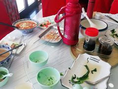 -撒拉人家.酸菜牦牛肉火锅