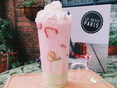 彩虹冰乳-秘密小花园(第三中学店)