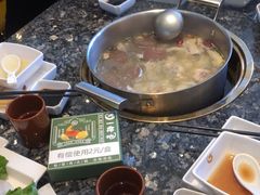 -一席地·本地鸡窝·杭帮鸡火锅(萧山银隆百货店)