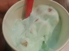 -DQ·蛋糕·冰淇淋(浦江欢乐颂店)