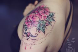 -见雾TATTOO STUDIO