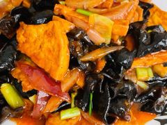 -何适山庄 ·可团建(水长城P2停车场店)