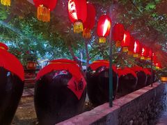 -百里峡七彩艺术小镇