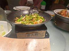 -费大厨辣椒炒肉(高铁吾悦广场店)