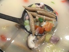 羊汤莜面鱼-老阿妈蒙古村·蒙古包·草原文化·歌舞表演(老君堂店)