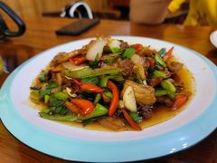 木屋小炒肉-浔味·山屿湖·正宗淳牌全鱼宴老字号