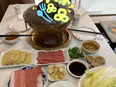 -洪运轩饭庄(北纬路店)