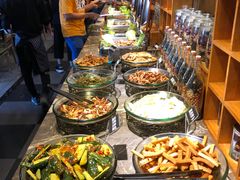 自助取餐区-大山炭火烤肉自助(百盛步行街广场店)