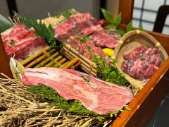 -山川小町·极番烧肉(新地假日广场店)