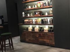 -星巴克臻选(湛江鼎盛广场店)
