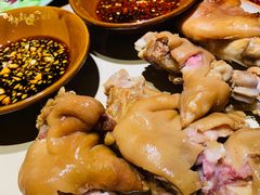 -先启半步颠小酒馆(常熟万达广场店)