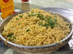 -红旗山庄(圭峰山店)