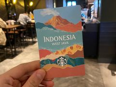 -星巴克臻选(南京金茂览秀城店)