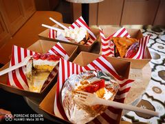 -Pie Bird(新闸路店)