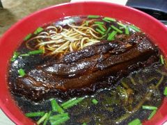 -小龙大肉面馆